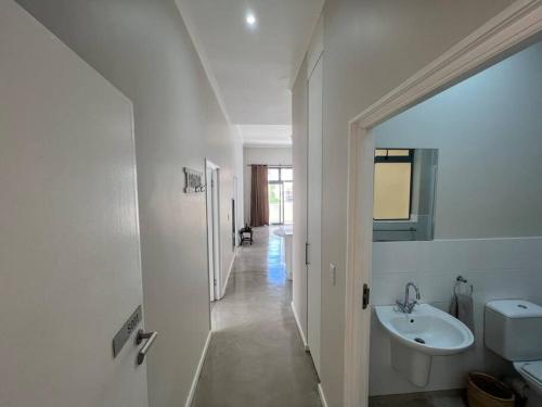 Ένα μπάνιο στο Beachfront apartment