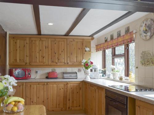 Köök või kööginurk majutusasutuses Tillet Cottage