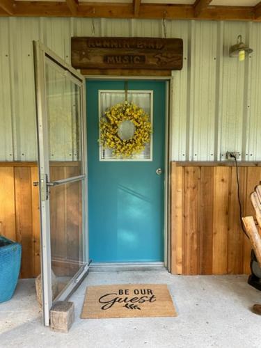 Runnin' Bird Haus – Photos 2