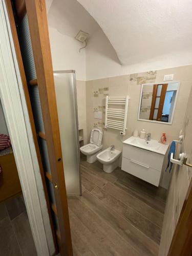 Ένα μπάνιο στο Casa via palma