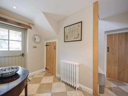 Gallery image of Holliers Cottage in Ledwell