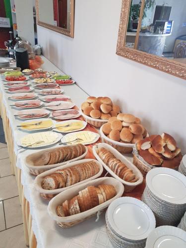 Jídlo v rezortu nebo okolí