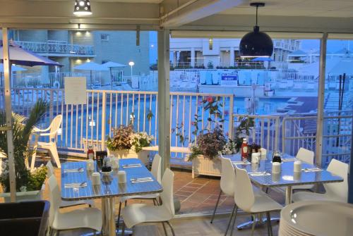 Restoran atau tempat lain untuk makan di The Jolly Roger Motel