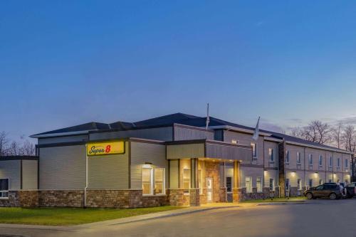 Super 8 by Wyndham Moosonee – Photos 5