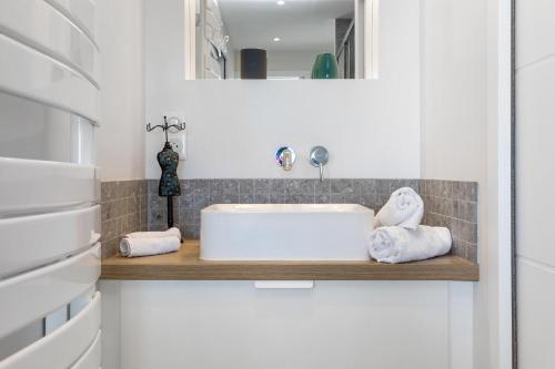 Kúpeľňa v ubytovaní Village Naturiste R4N - Le Xo Port Nature 2 Coursive