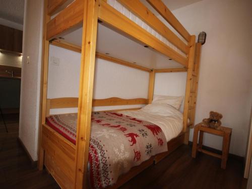 Appartement ski aux pieds avec balcon sud et parking - FR-1-411-867