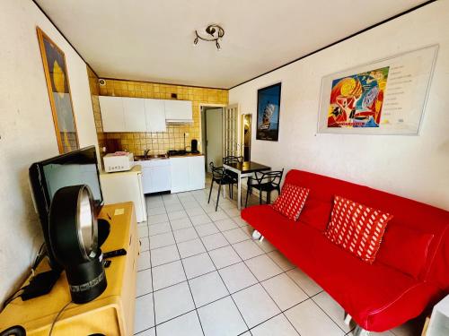 Kuchyňa alebo kuchynka v ubytovaní Appartement familial labélisé centre du Racou