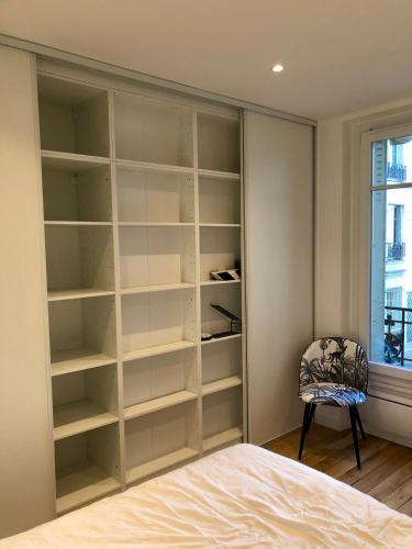 Rare appartement d'architecte en haut de Montmartre