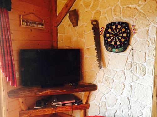 Μια τηλεόραση ή/και κέντρο ψυχαγωγίας στο Haus Hanna