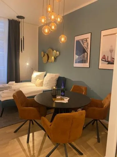 Pure Berlin Apartments - for up to 5 guests near Uber Arena, central, stylish photo 28