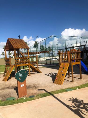 Kawasan permainan kanak-kanak di Mana Beach Experience Muro Alto B 207