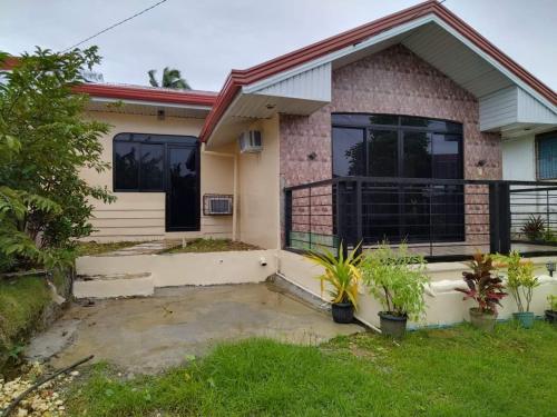 Tòa nhà nơi chỗ nghỉ nhà dân tọa lạc