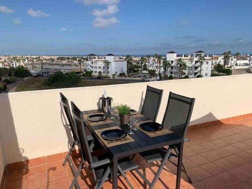 Balkón nebo terasa v ubytování 4+2 beds apartment in VillaMartin, Torrevieja