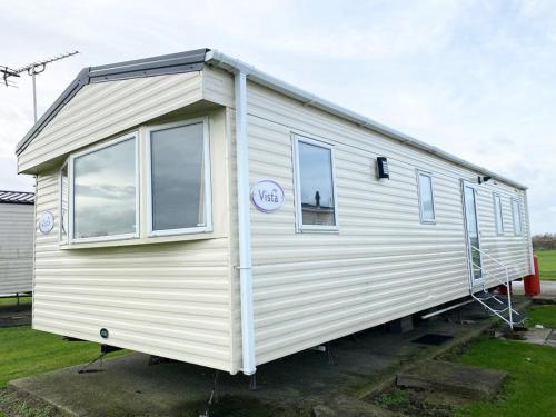 Billede fra billedgalleriet på 8 Berth Holiday Home with Pools on Martello Beach i Jaywick Sands