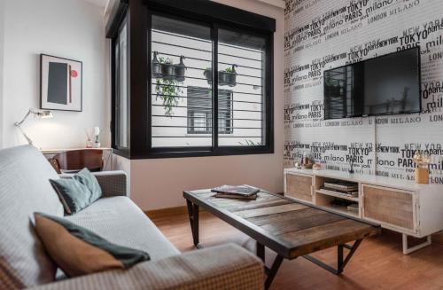 UrbanChicMalaga Historic Centre Parking 12Euro Day Rooftop Pool