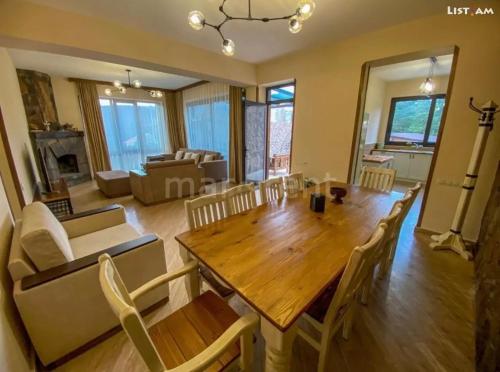 Ảnh trong thư viện ảnh của DN House Dilijan ở Dilijan