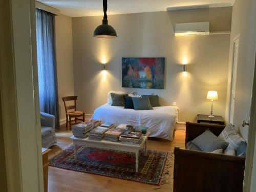 Fotografia z galérie ubytovania Bel appartement avec terrasse, climatisation, poêle, garage v destinácii Villeneuve-sur-Lot