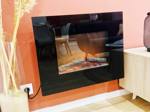Zdjęcie z galerii obiektu Le Terra-Cota 3 Ch privées 10' Gare-Port et Plage, WFI, Cosy w mieście Tulon