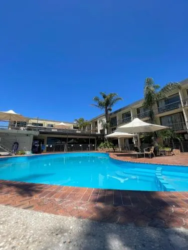 El Lago Waters Motel picture