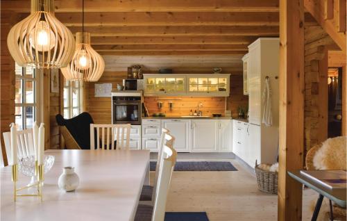 Kuchyň nebo kuchyňský kout v ubytování Holiday Home Østerskovvej X