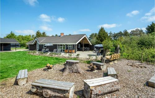 Vườn quanh Holiday Home Blomstervangen Oksbøl Iv