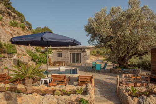 Κήπος έξω από το Cretan Nature Villa Alexandra