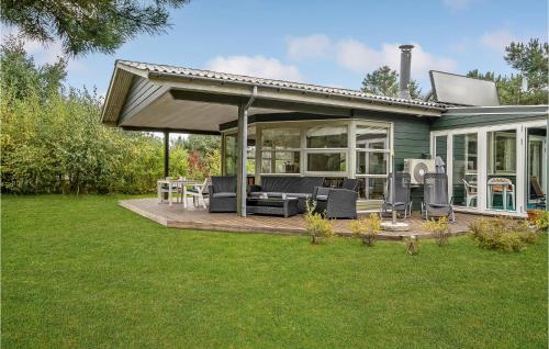Κήπος έξω από το Holiday Home Troldurtvej Væggerløse Iii