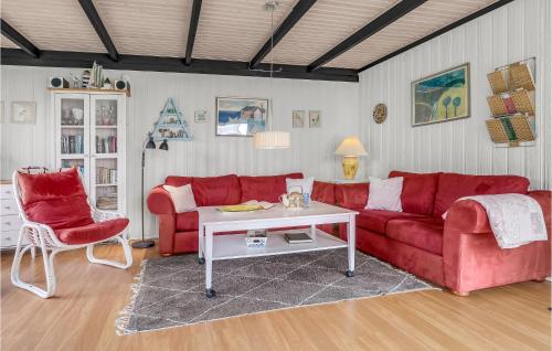 Χώρος καθιστικού στο Holiday Home Fosforitvej Rønne Ix
