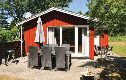 Three-Bedroom Holiday Home in Strandby picture