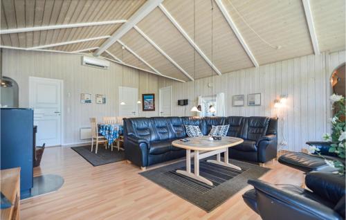 Khu vực ghế ngồi tại Holiday Home Strandskaden Rømø Xii