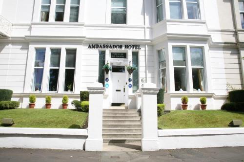 Muka bangunan atau pintu masuk Ambassador Hotel