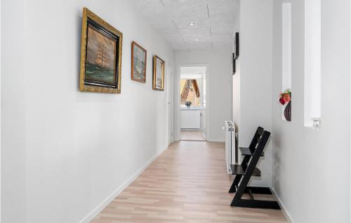 Gimnasio o equipo deportivo en Stunning Home In Thyborøn With Wifi