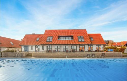 Πισίνα στο ή κοντά στο Gorgeous Apartment In Gudhjem With Wifi