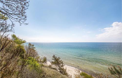 a view of the ocean from a beach at Joe in Rønne