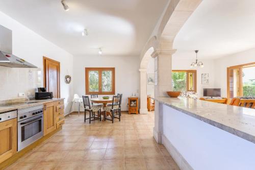 Villa Tomir Llenaire