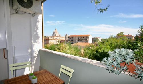 Delmirani's Book Apartments - Vatican View photo 139