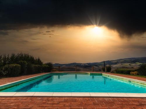 The swimming pool at or close to Podere Le Volpaie, Volterra, Tuscany