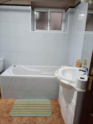 Bilik mandi di Cobal 's HOUSE