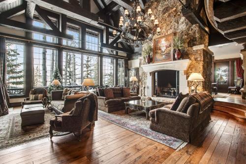 Daybreak Ridge – Photos 2