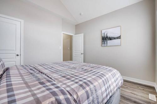 Beautiful 4 Bedroom Home – Photos 2