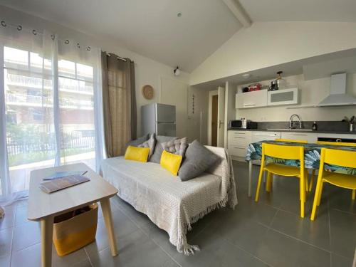 Maison typée Arcachonnaise avec piscine commune