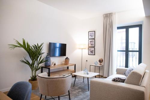 nQn Aparts & Suites Sevilla photo 101