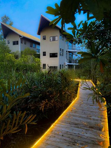 Gallery image of Karawwa Luxury Villas in Hikkaduwa
