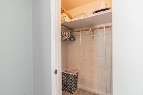 Φωτογραφία από το άλμπουμ του Fascinating Grand River House σε Port Richey