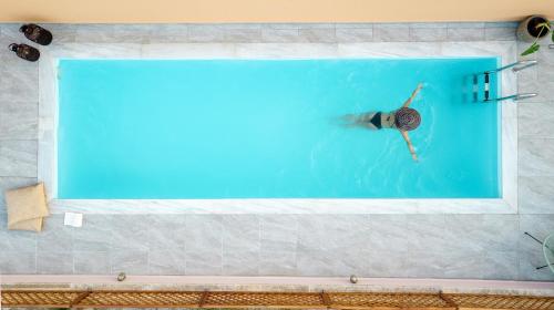 Arch Houses - Nature Escape with Shared Pool