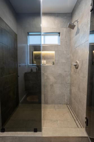 Bungalow w Free Parking 4 min from SoFi, 8min from airport photo 15