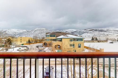 Chapel Square Condo – Photos 2