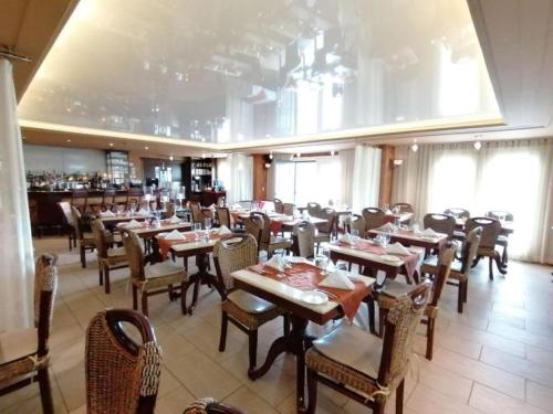 Restaurace v ubytování St Christophe Hotel & Spa, an Ascend Collection Hotel