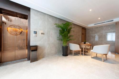 Gallery image of SSAW Boutiquel Hotel Xizi in Xinghua
