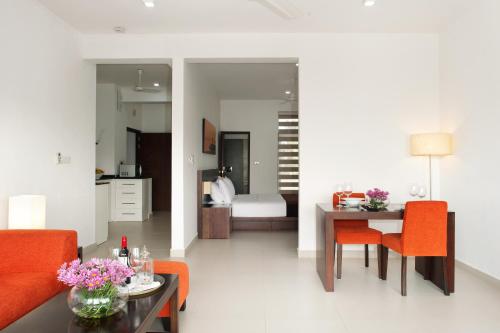 Gallery image of The Beach Apartments in Negombo